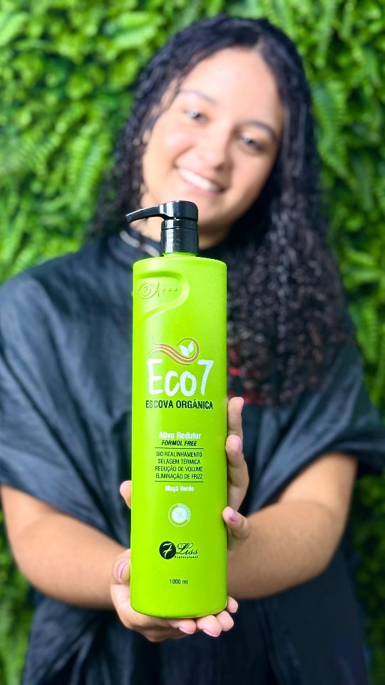 Você sabia que a escova orgânica ECO7 não é utilizada apenas para alisar os fios, ela também pode ser usada para definir os cachos, deixando os cachos definidos e saudáveis. 
ESCOVA ORGÂNICA ECO7 UTILIZADA NOS MELHORES SALÕES DE BELEZA.

#eco7 #7LissProfessional #salaodebeleza
#cabeleireiros #cachosperfeitos